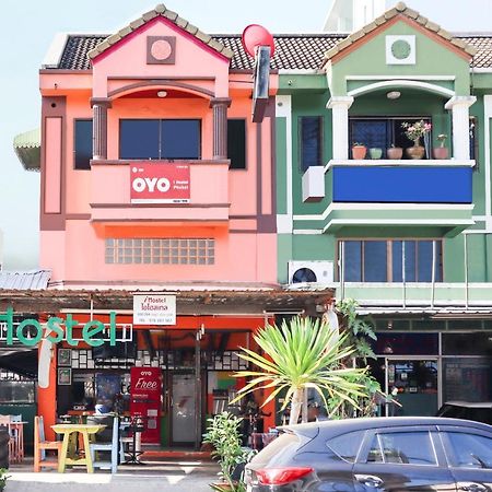 Oyo 586 I Hostel Phuket מראה חיצוני תמונה